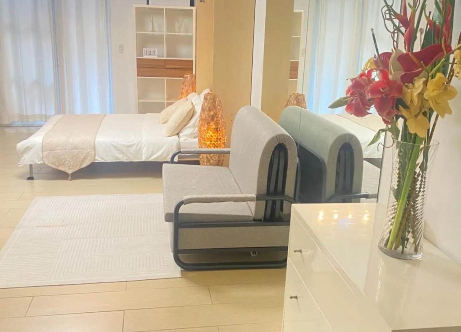 Manila Staycation At The Venice Luxury Residences - Tower A Near Venice Grand Canal, Mckinley Hills Aparthotel