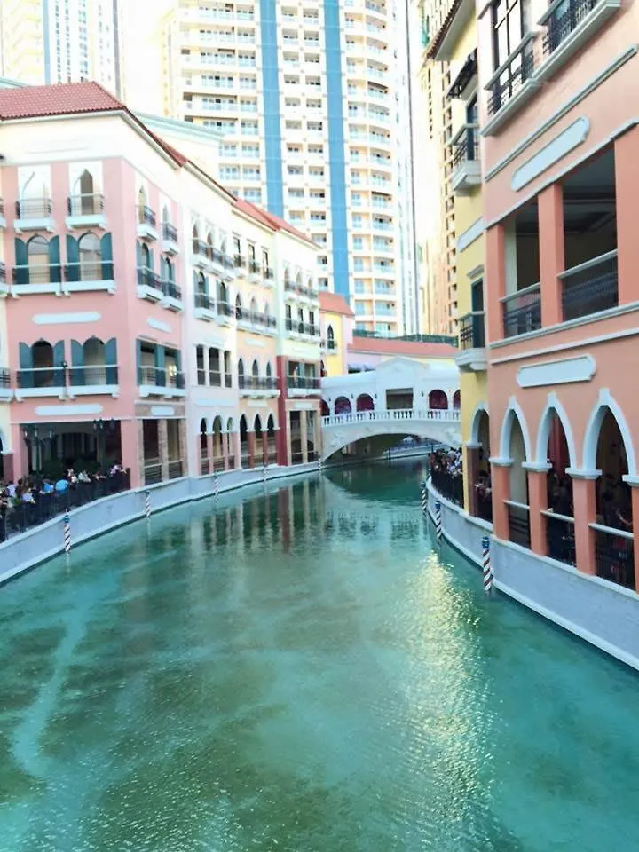Manila Staycation At The Venice Luxury Residences - Tower A Near Venice Grand Canal, Mckinley Hills Philippines